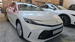 تۆیۆتا کامری